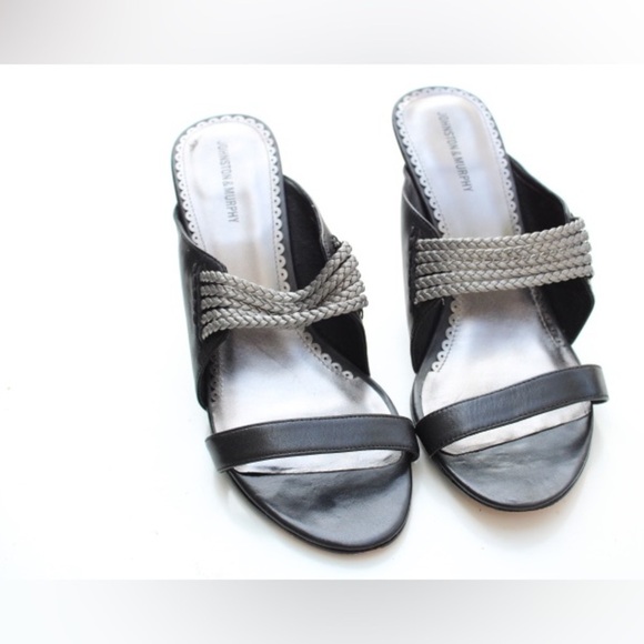 NWOT Johnston & Murphy heeled sandals - Picture 9 of 13